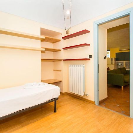 Porta Nuova Central Flat With Balcony Turin Bagian luar foto