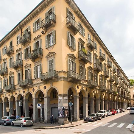 Porta Nuova Central Flat With Balcony Turin Bagian luar foto