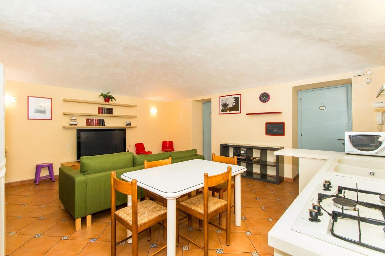Porta Nuova Central Flat With Balcony Turin Bagian luar foto