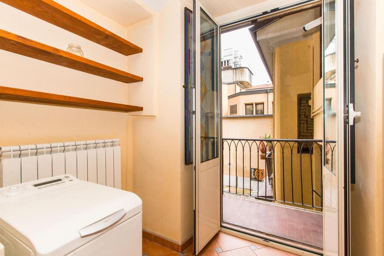 Porta Nuova Central Flat With Balcony Turin Bagian luar foto