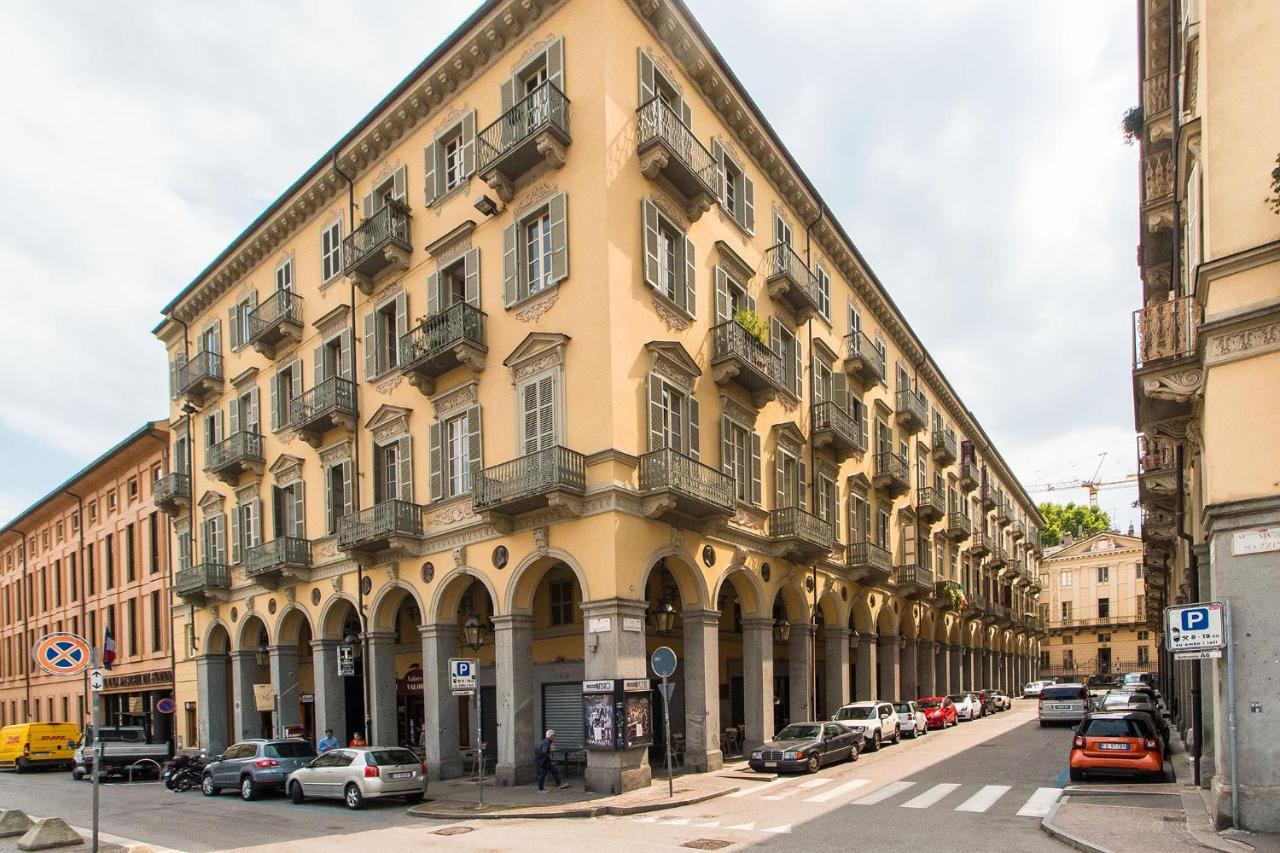 Porta Nuova Central Flat With Balcony Turin Bagian luar foto