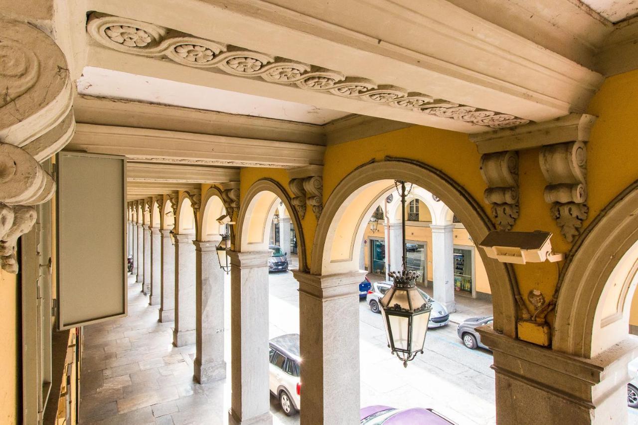 Porta Nuova Central Flat With Balcony Turin Bagian luar foto